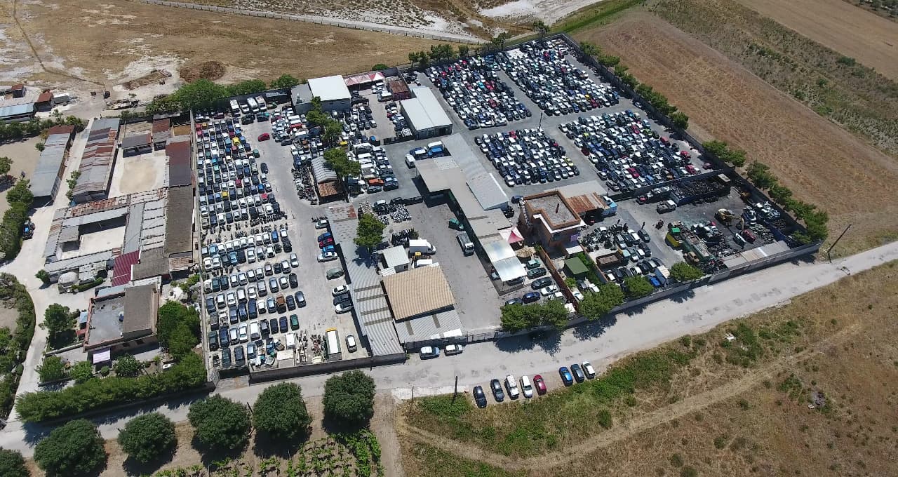 Veduta aerea del piazzale Gallo Pietro